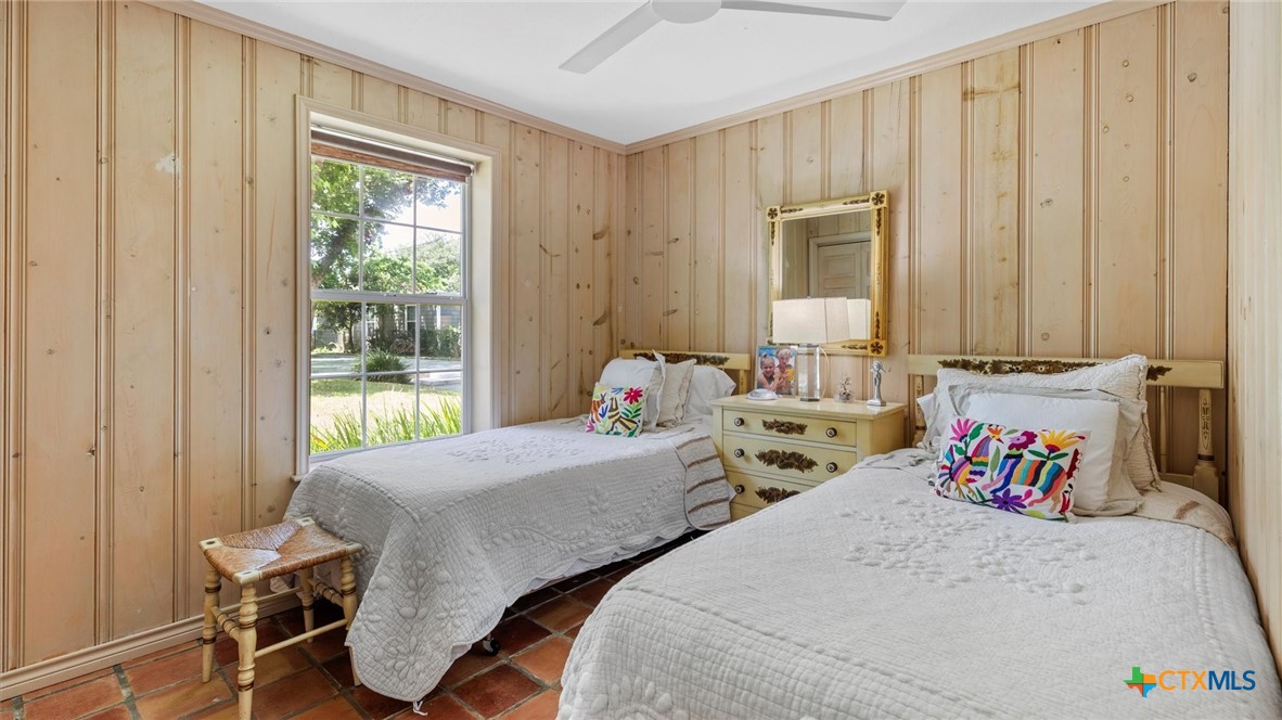 2323 Terminal Loop Road McQueeney, TX 78123 - Photo 22 of 43