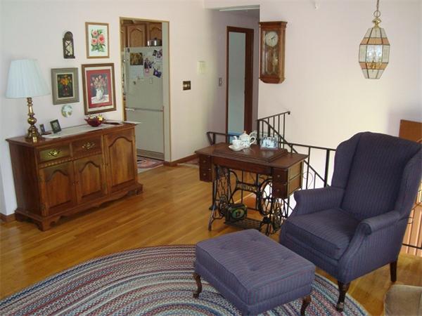 41 Murphy Road Hudson, MA 01749 - Photo 4 of 30 Gallery Image 4