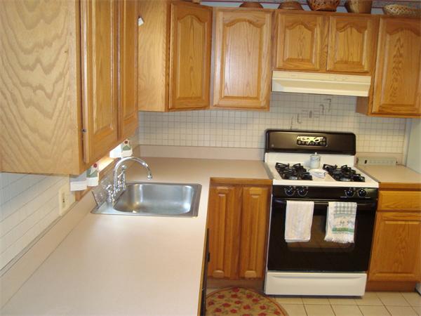 41 Murphy Road Hudson, MA 01749 - Photo 8 of 30 Gallery Image 8