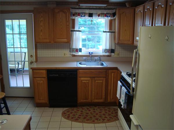 41 Murphy Road Hudson, MA 01749 - Photo 9 of 30 Gallery Image 9