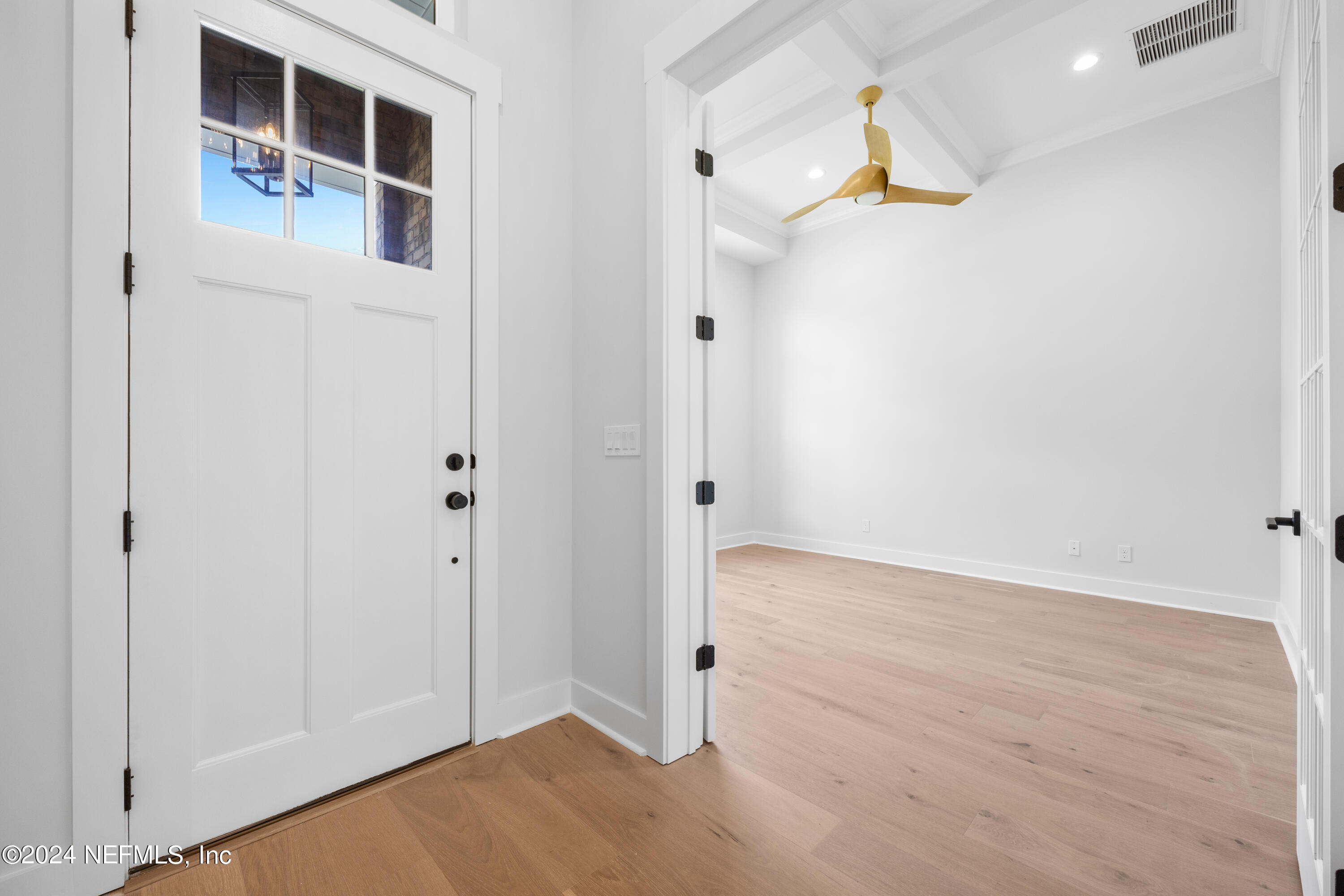 9539 Waterford Road Jacksonville, FL 32257 - Photo 2 of 46 WOW FACTOR!