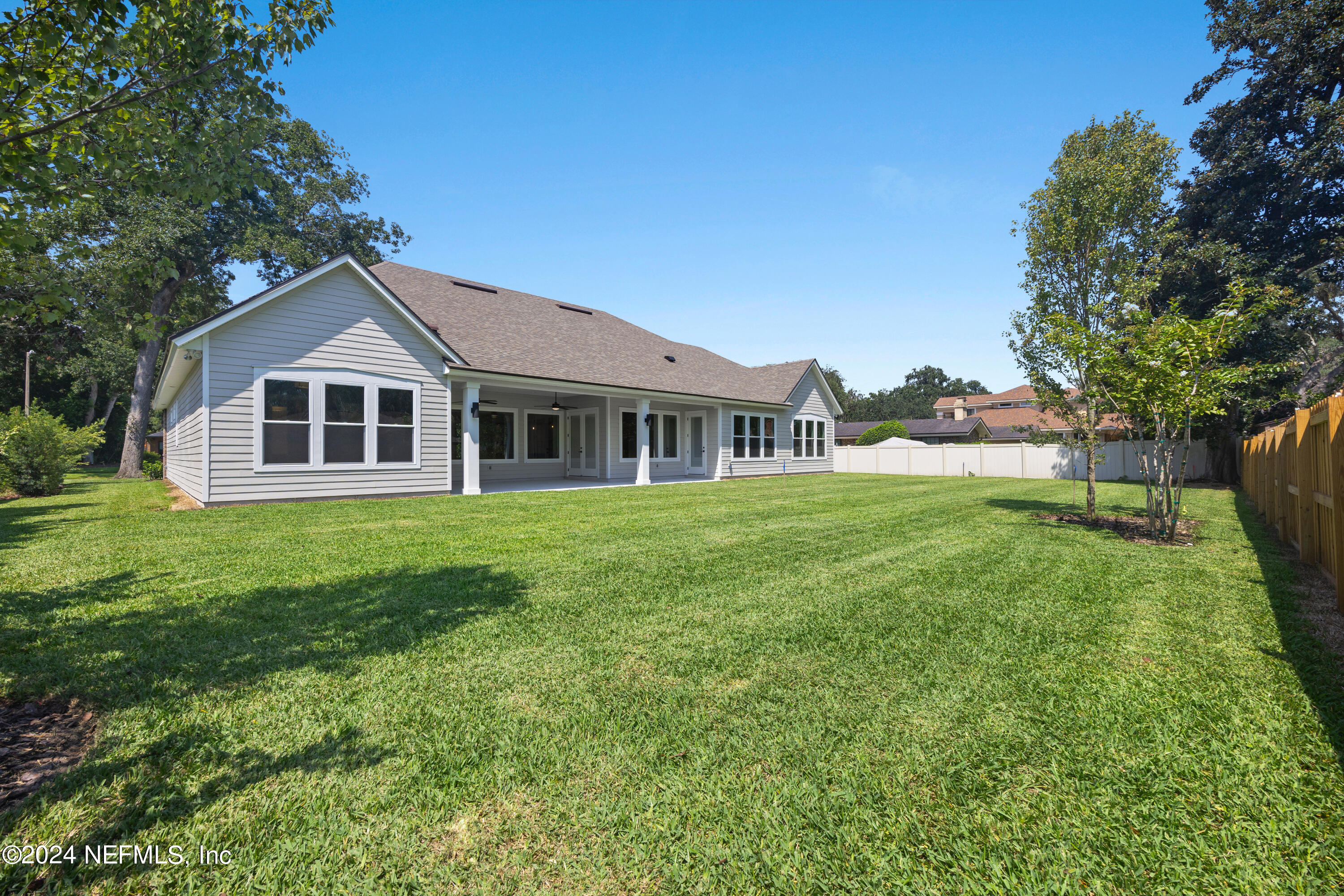 9539 Waterford Road Jacksonville, FL 32257 - Photo 39 of 46 REAR VIEW