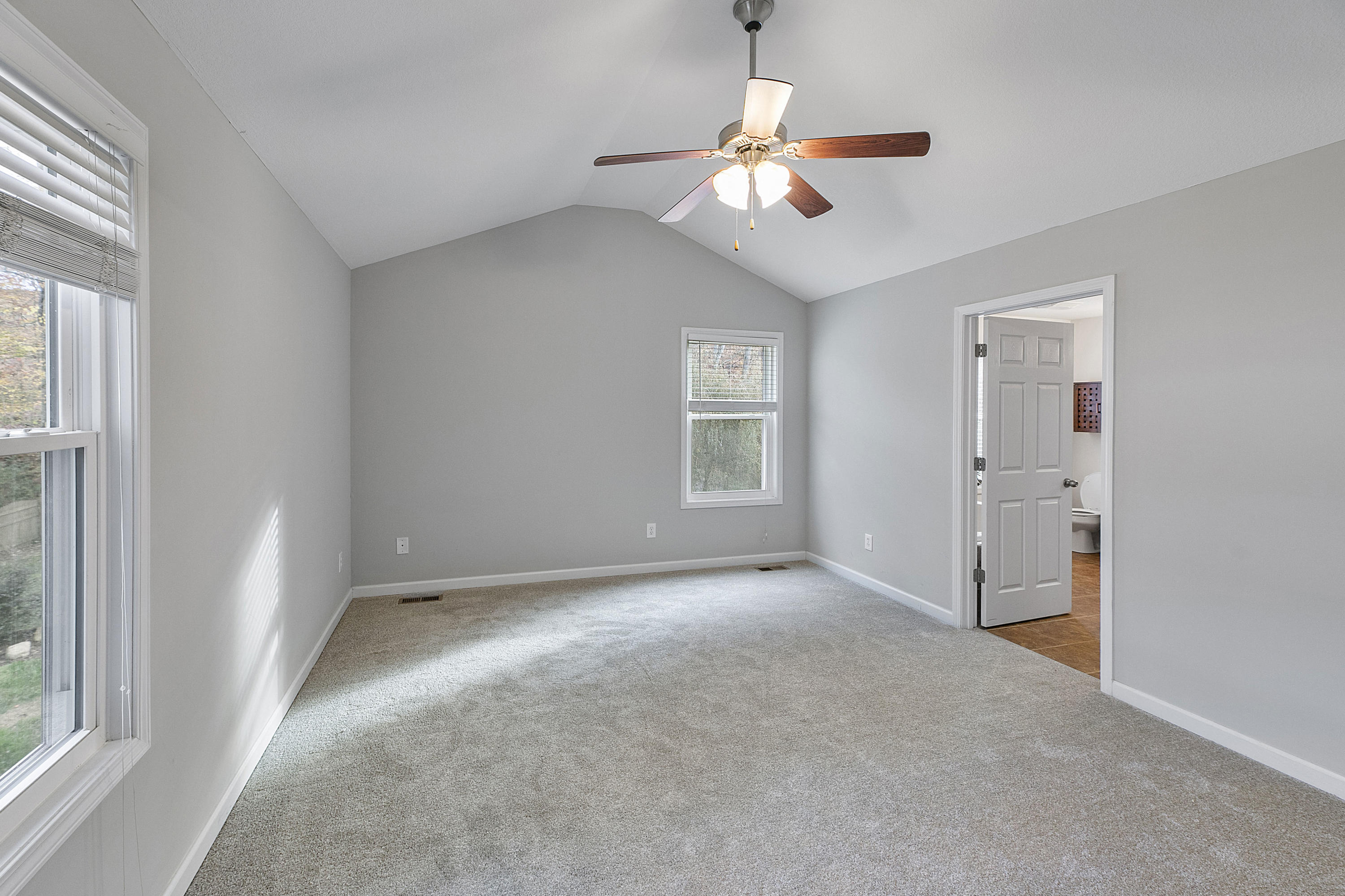 3237 Red Meadow Road Knoxville, TN 37931 - Photo 13 of 32 1L9A7479