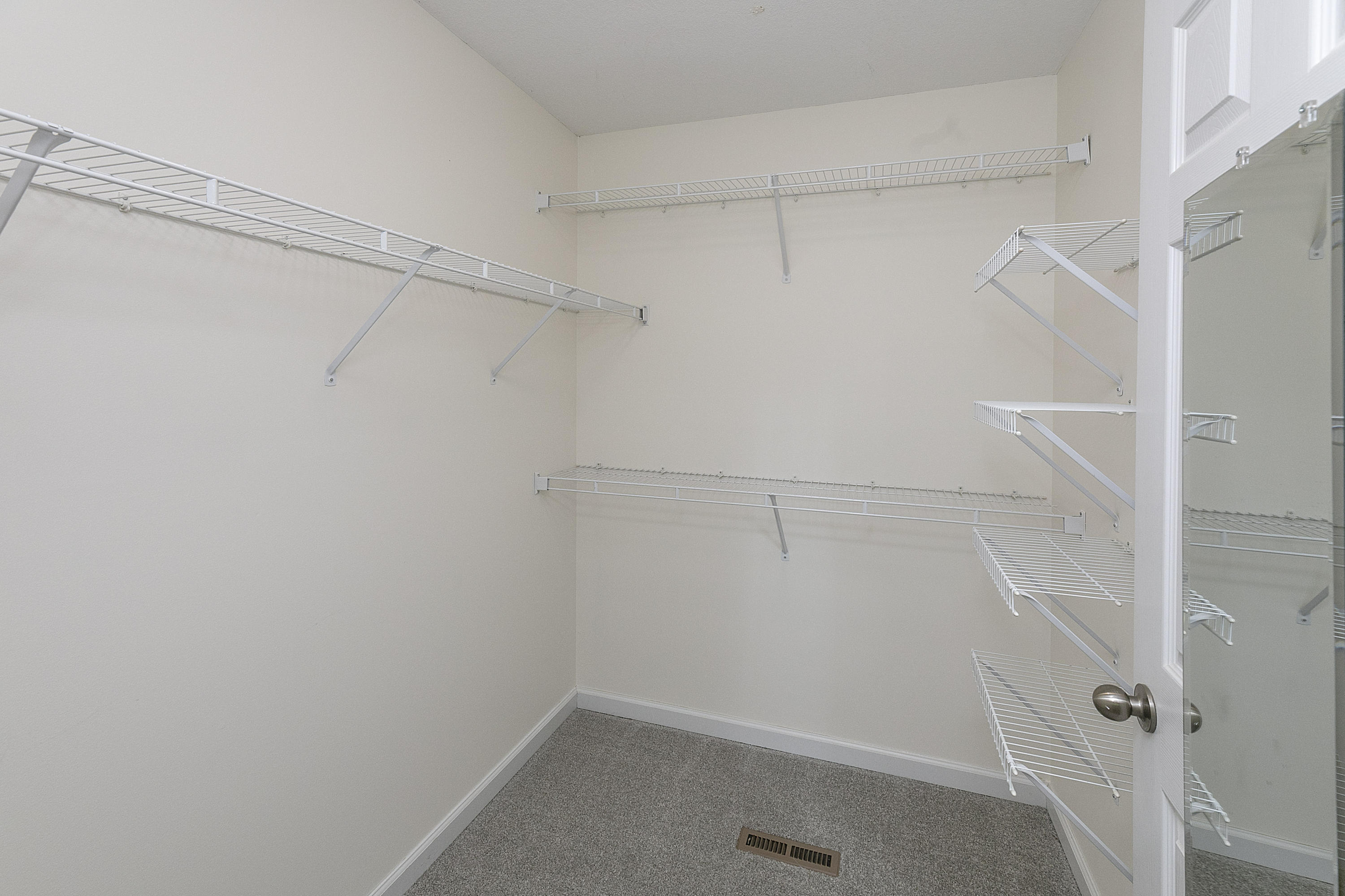 3237 Red Meadow Road Knoxville, TN 37931 - Photo 17 of 32 1L9A7496