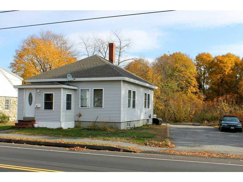 11 Old Orchard Road Saco, ME 04072 - Photo 2 of 12 Exterior Front.