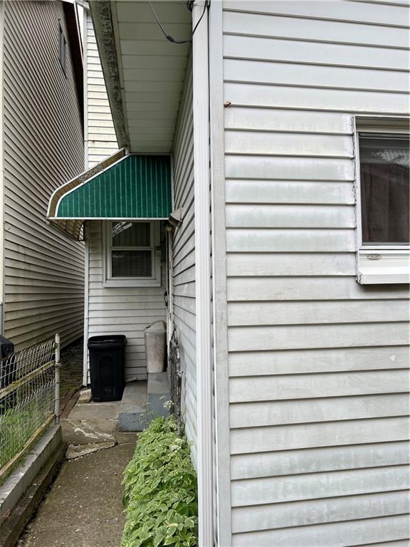 142 Orchard Street McKees Rocks, PA 15136 - Photo 19 of 25 Gallery Image 19