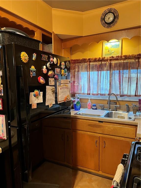 142 Orchard Street McKees Rocks, PA 15136 - Photo 23 of 25 Gallery Image 23