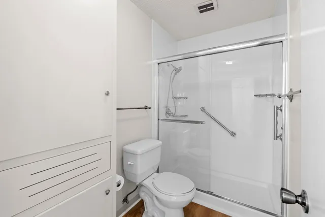 a view of walk in closet