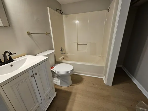 $1,950 | 1120 Morningside Drive, Gainesville, GA 30501