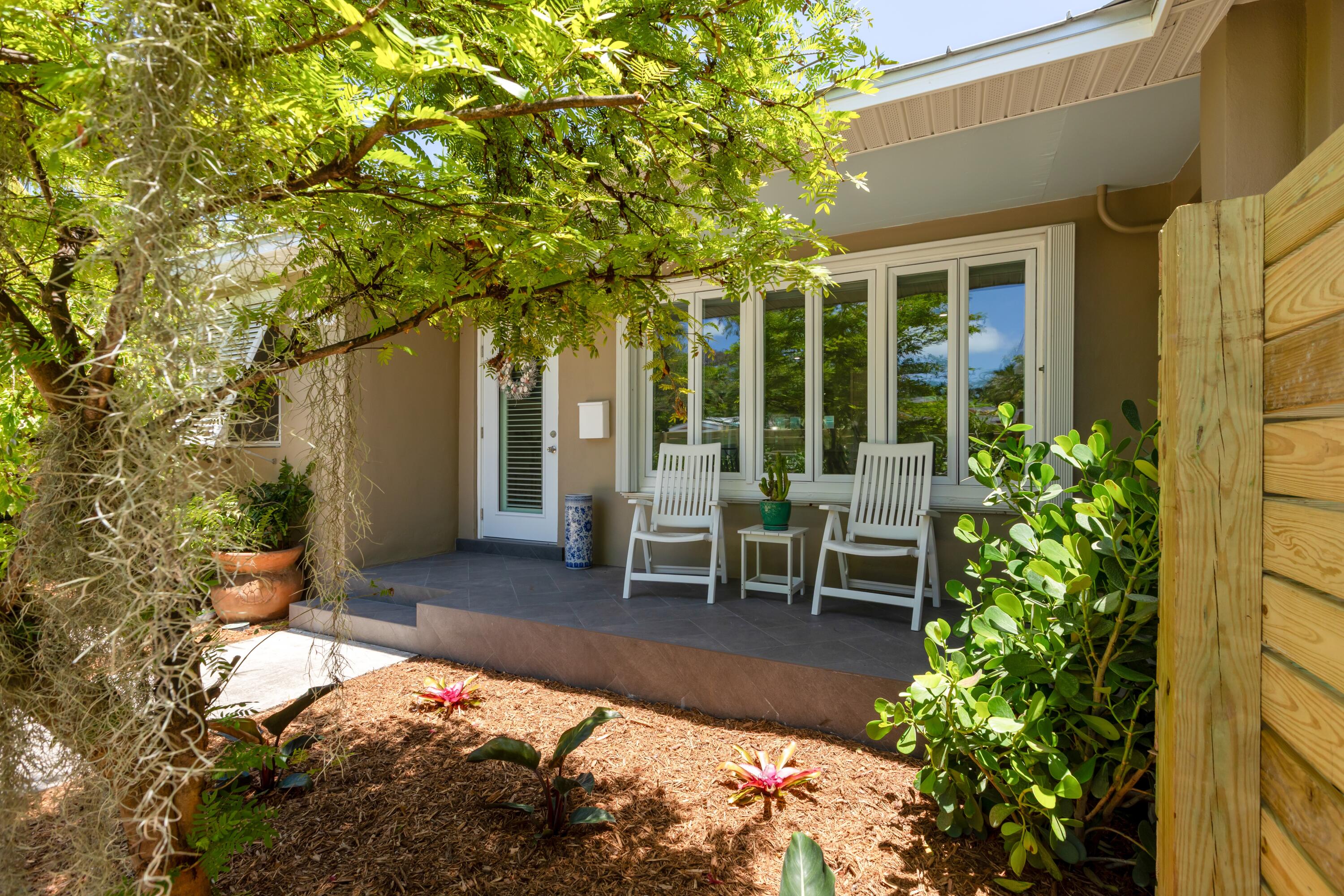 1706 Seminary Street Key West, FL 33040 - Photo 11 of 39 11 Key West Real Estate 1706 Seminary St