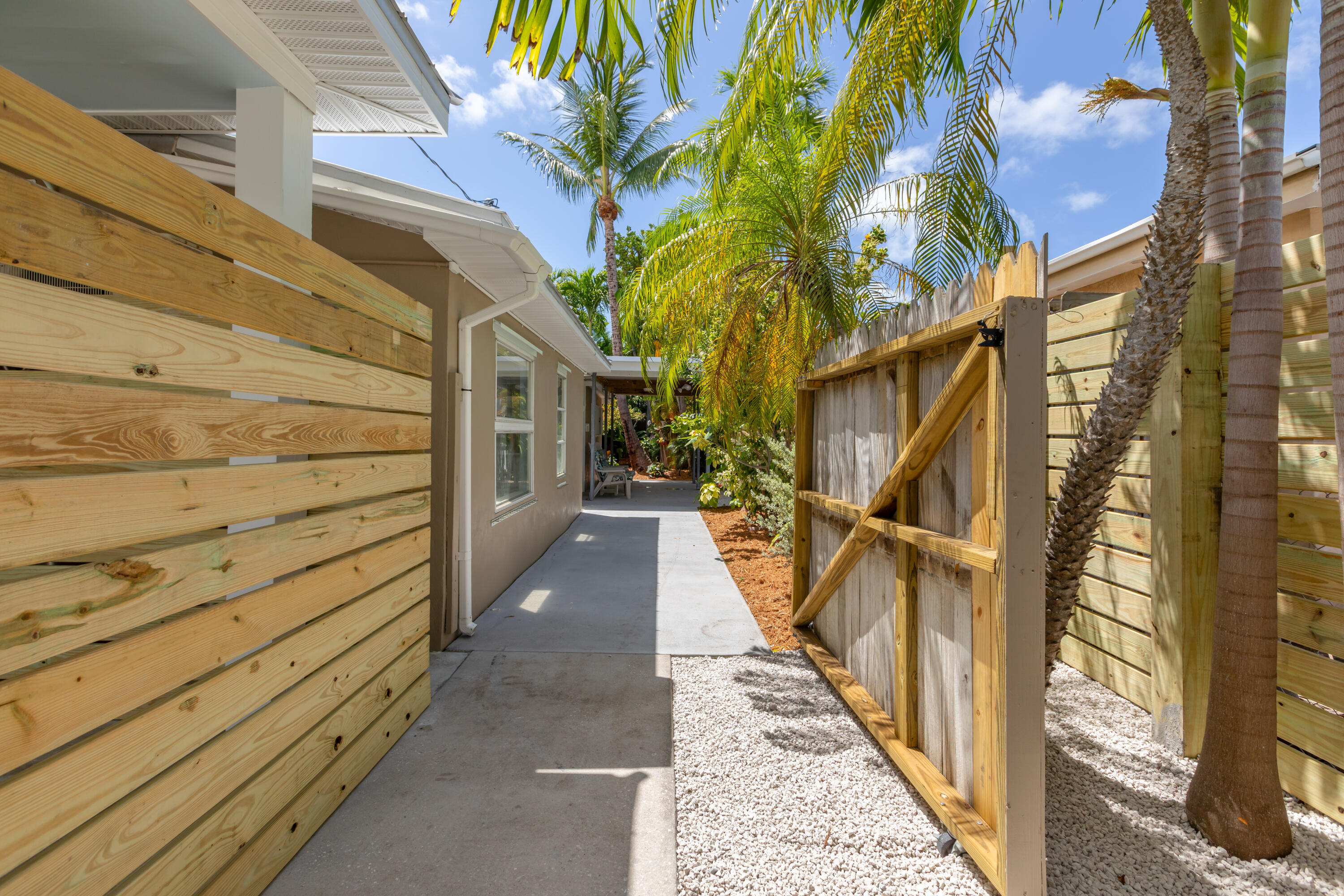 1706 Seminary Street Key West, FL 33040 - Photo 38 of 39 39 Key West Real Estate 1706 Seminary St