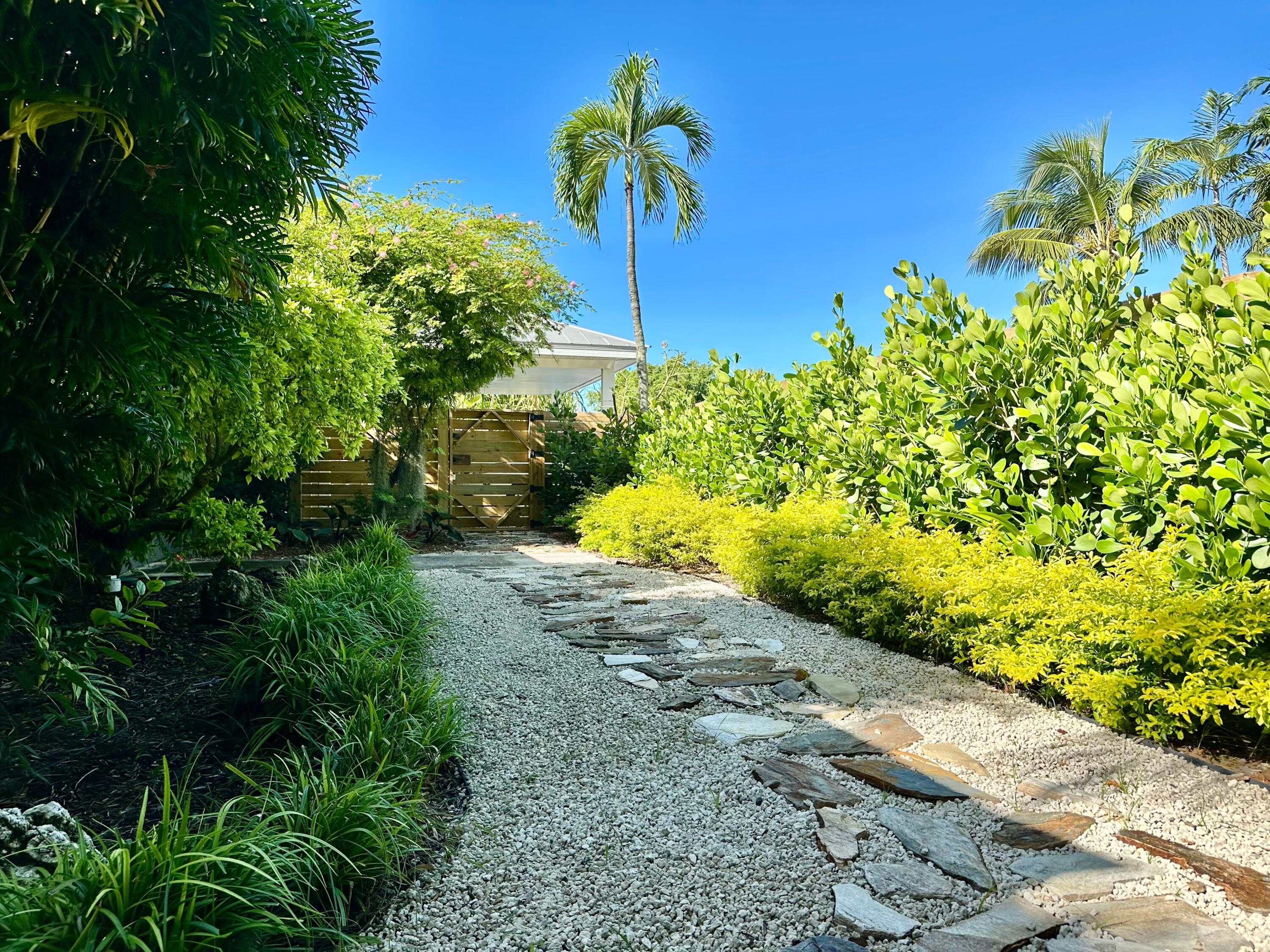1706 Seminary Street Key West, FL 33040 - Photo 9 of 39 1706 Seminary Street Updated Exterior 5