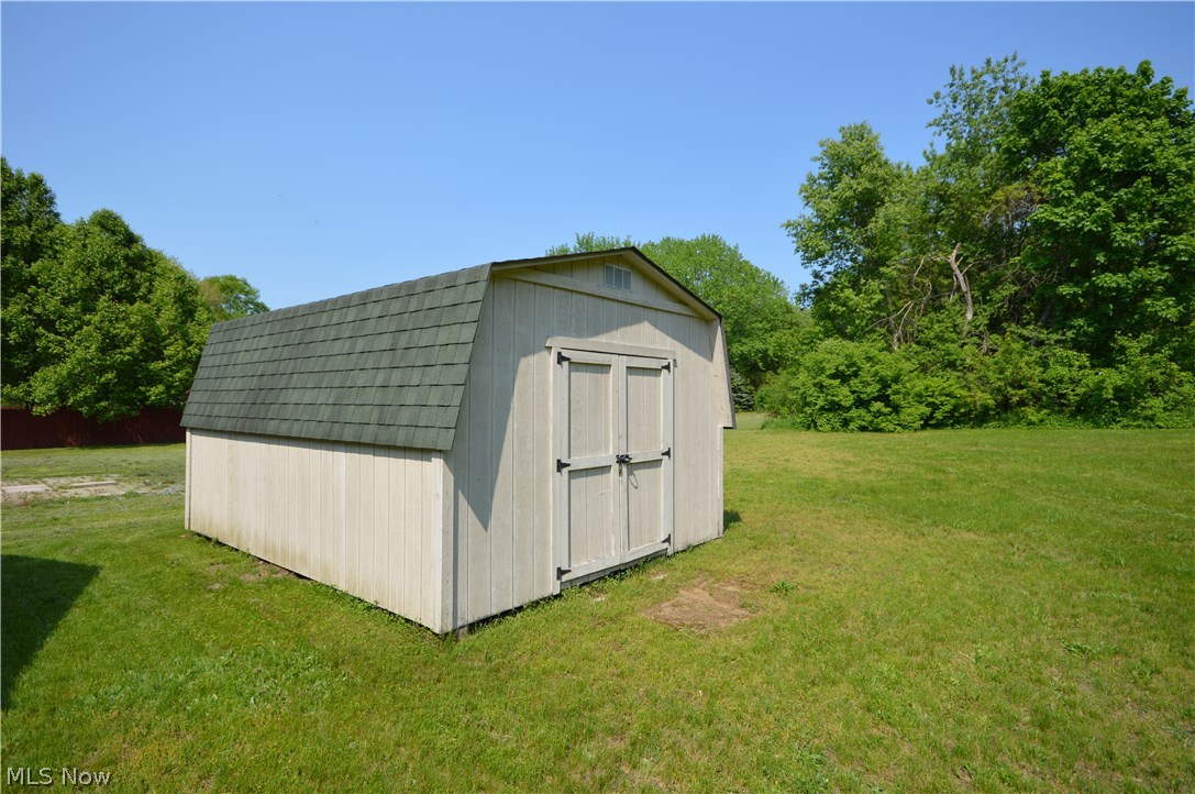 161 Ansel Road Geneva, OH 44041 - Photo 11 of 12 Gallery Image 11