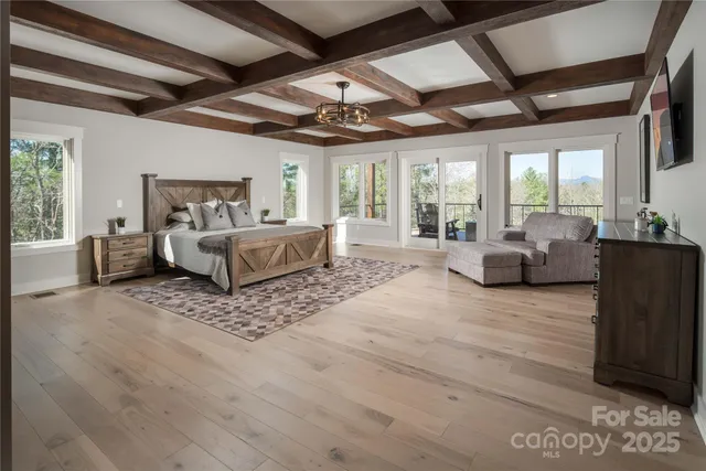 $1,800,000 | 1555 Royal Lane, Lenoir, NC 28645