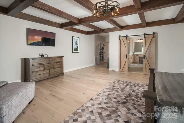 $1,800,000 | 1555 Royal Lane, Lenoir, NC 28645