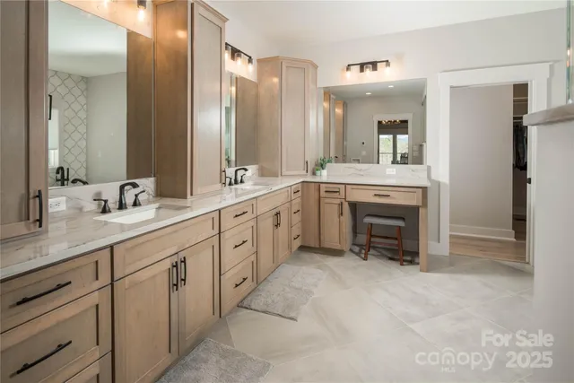 $1,800,000 | 1555 Royal Lane, Lenoir, NC 28645