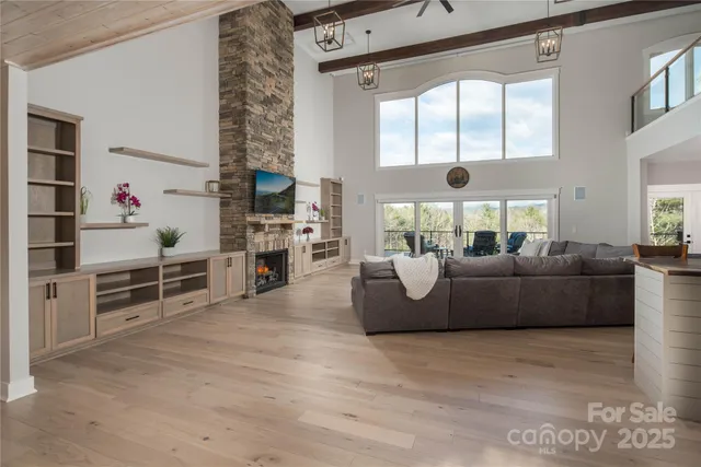 $1,800,000 | 1555 Royal Lane, Lenoir, NC 28645