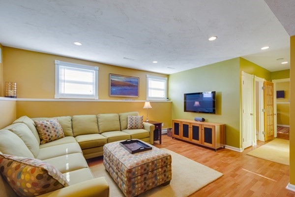 2 Todd Road Woburn, MA 01801 - Photo 25 of 32