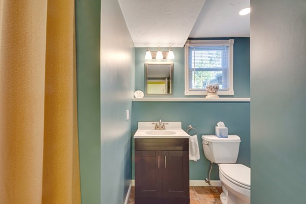 2 Todd Road Woburn, MA 01801 - Photo 26 of 32