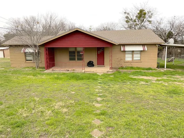 $182,000 | 2011 West 5th Street, Clifton, TX 76634