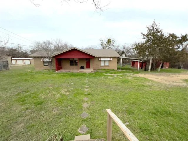 $182,000 | 2011 West 5th Street, Clifton, TX 76634