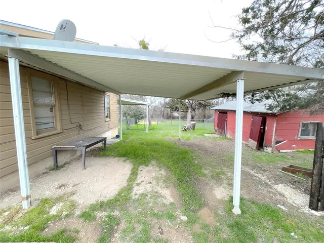 $182,000 | 2011 West 5th Street, Clifton, TX 76634