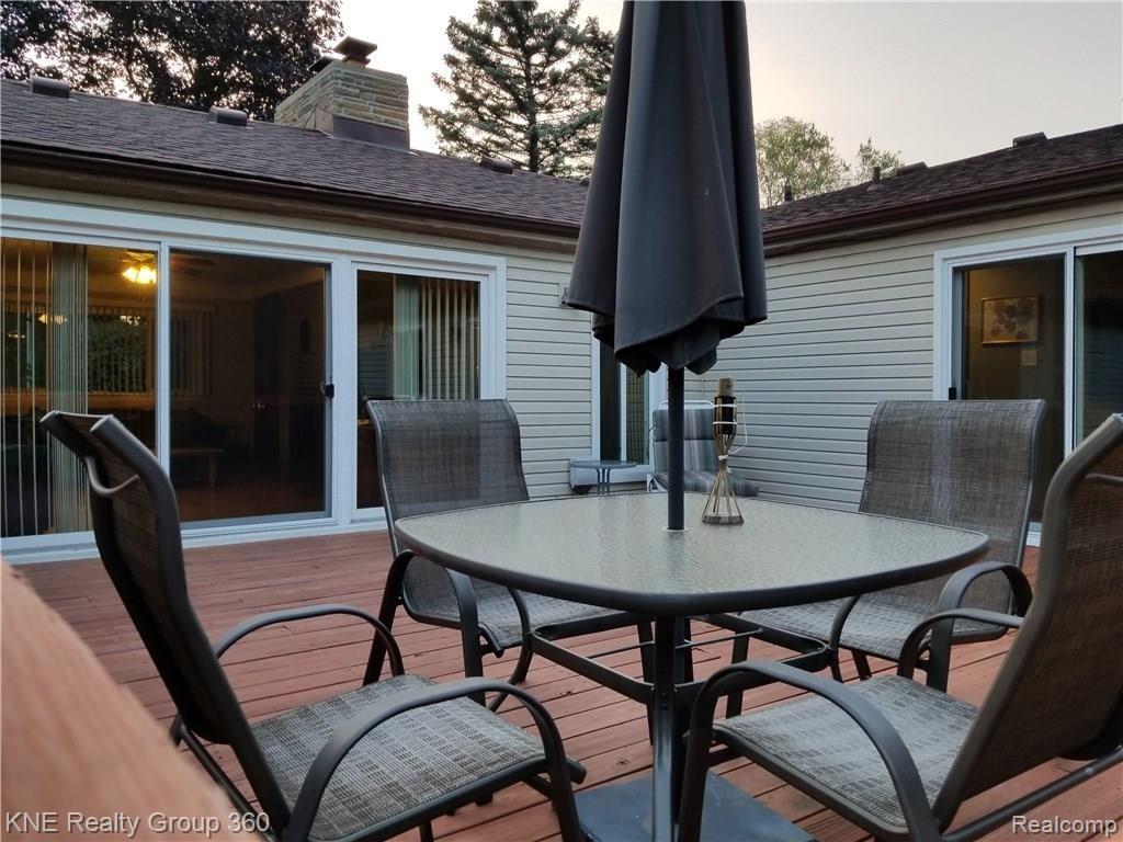 18488 Inkster Road Redford, MI 48240 - Photo 33 of 36 Patio.jpg