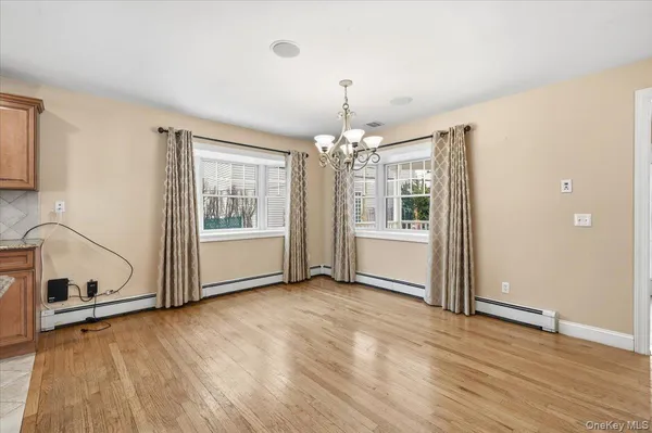 $5,600 | 234 South Pershing Avenue, Bethpage, NY 11714