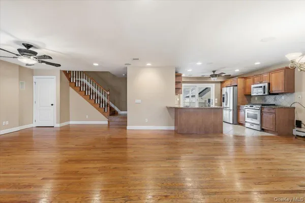 $5,600 | 234 South Pershing Avenue, Bethpage, NY 11714