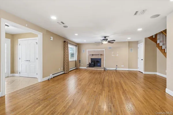 $5,600 | 234 South Pershing Avenue, Bethpage, NY 11714