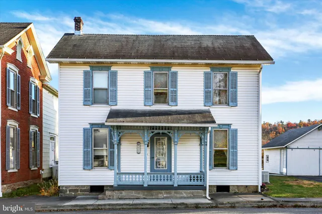$240,000 | 235 West Main Street, New Bloomfield, PA 17068
