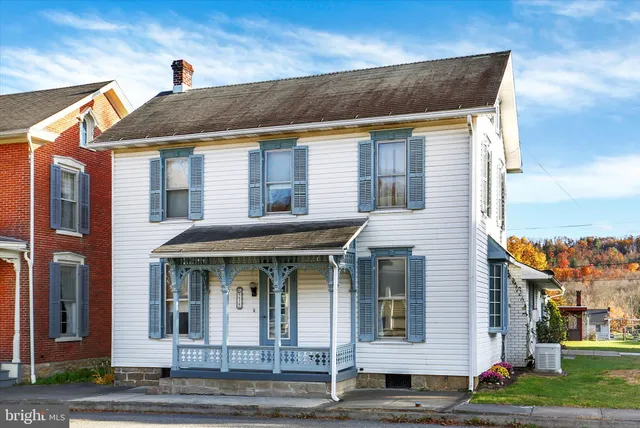 $240,000 | 235 West Main Street, New Bloomfield, PA 17068