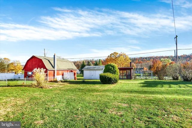 $240,000 | 235 West Main Street, New Bloomfield, PA 17068