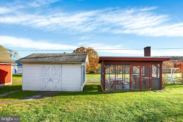 $240,000 | 235 West Main Street, New Bloomfield, PA 17068