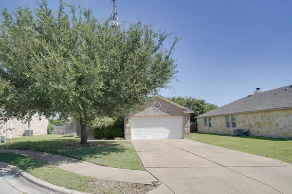 $1,895 | 311 Gainer Drive, Hutto, TX 78634