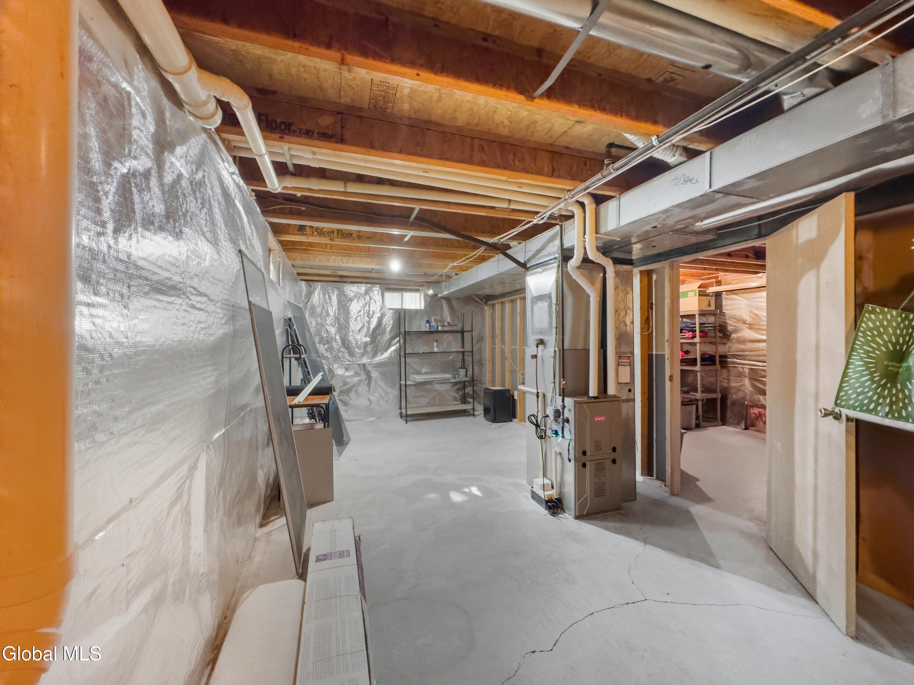 167 Harvard Road Colonie, NY 12189 - Photo 22 of 27 basement