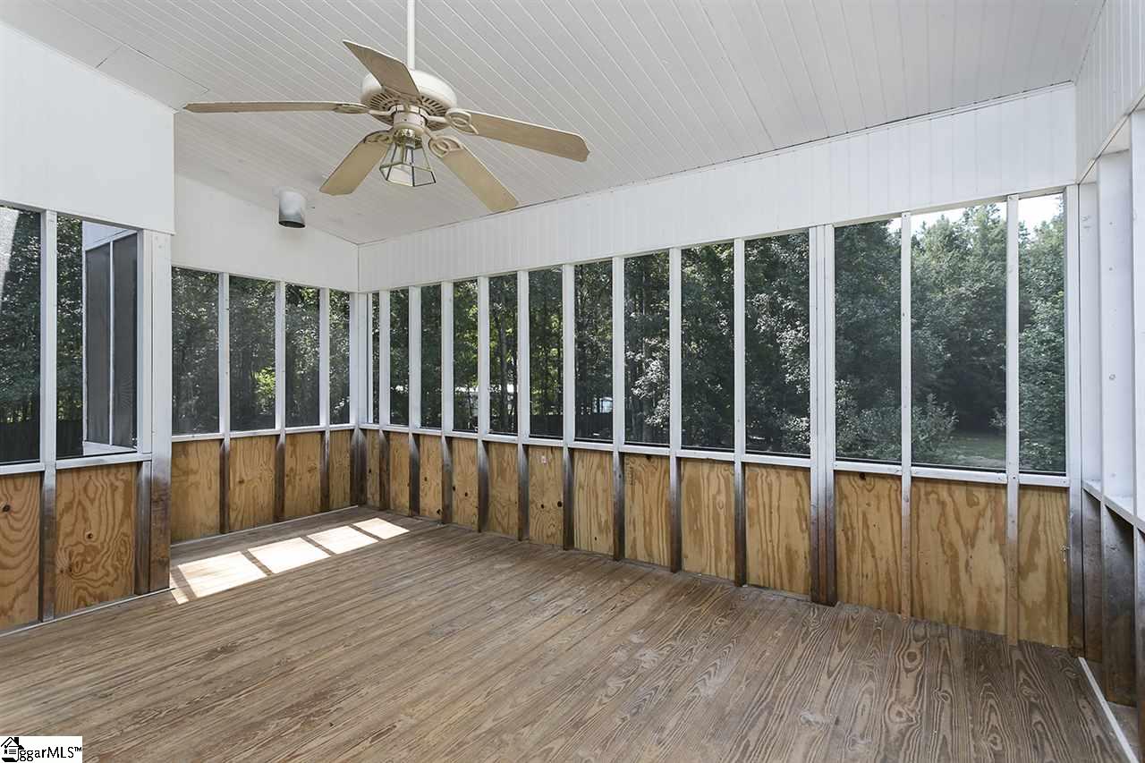 111 Watt Rogers Road Pelzer, SC 29669 - Photo 13 of 36