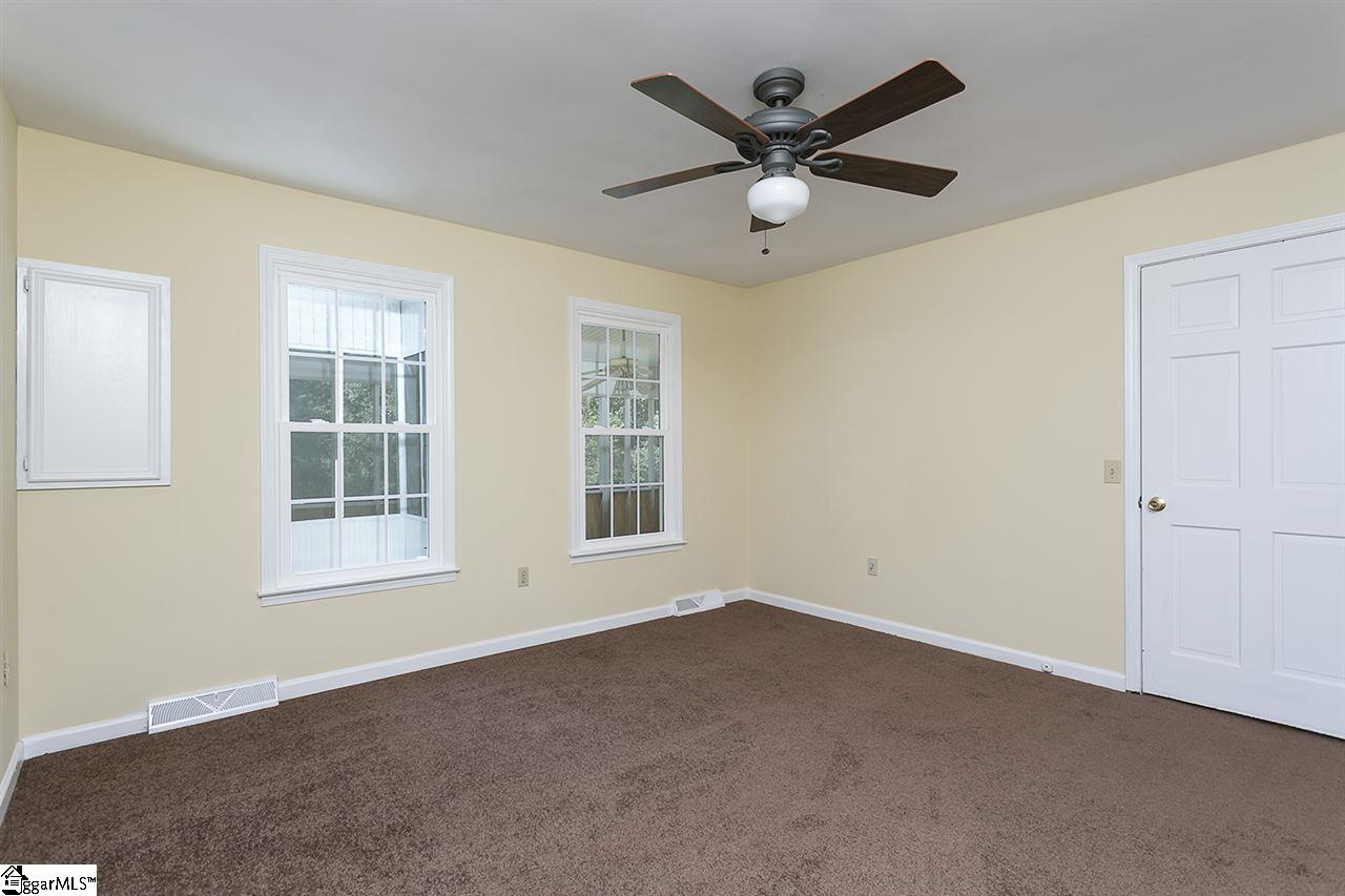 111 Watt Rogers Road Pelzer, SC 29669 - Photo 15 of 36
