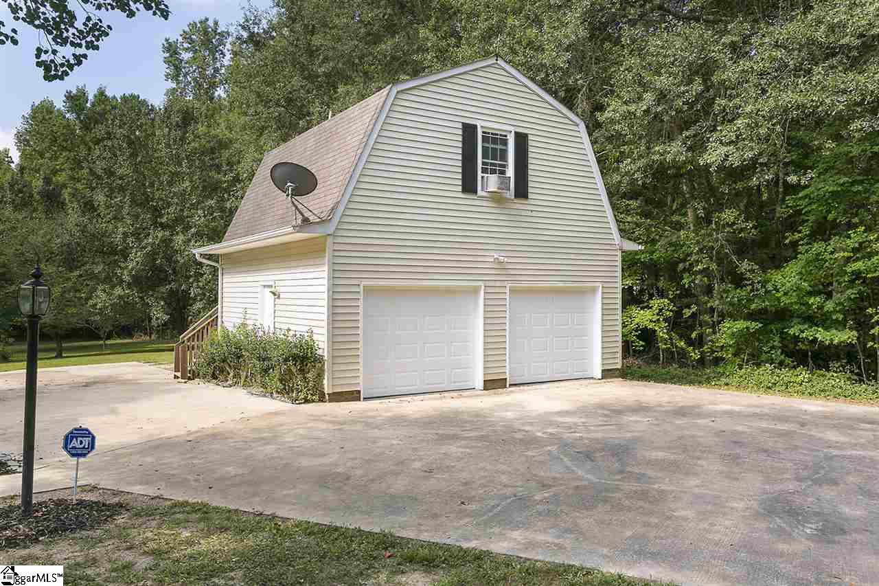 111 Watt Rogers Road Pelzer, SC 29669 - Photo 26 of 36