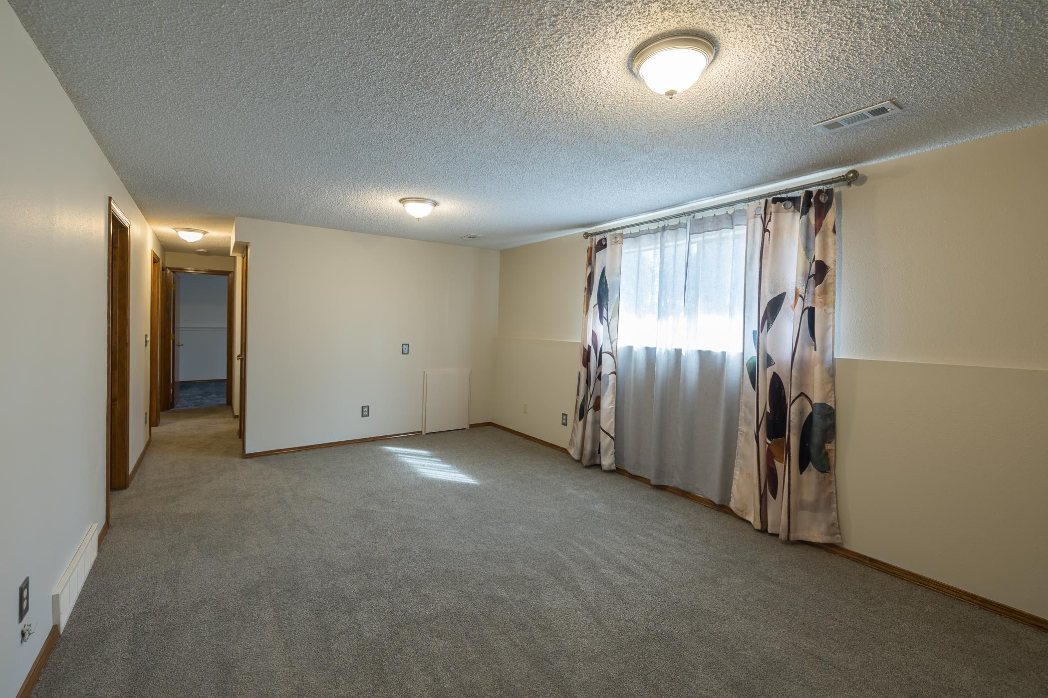 409 North Colville Road Deer Park, WA 99006 - Photo 17 of 33 Gallery Image 17