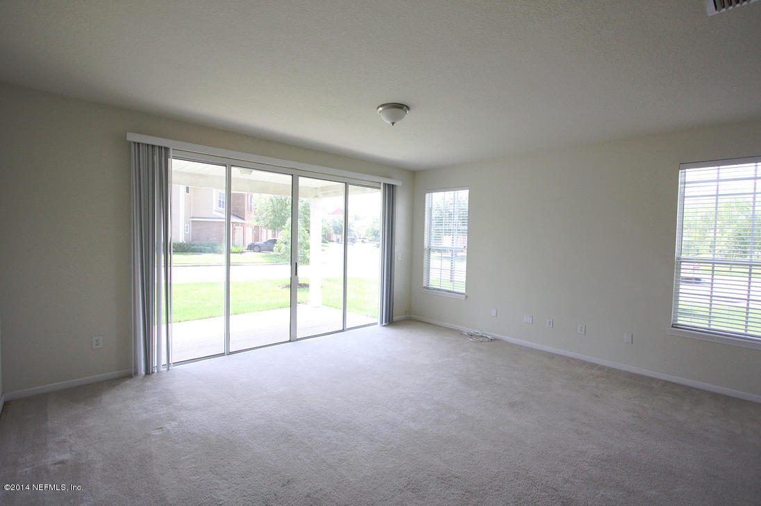 4155 Rolling Ridge Way Jacksonville, FL 32216 - Photo 9 of 33 Great Room