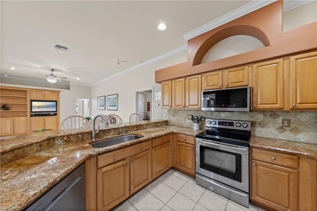 11451 Pembrook Run Estero, FL 33928 - Photo 12 of 47