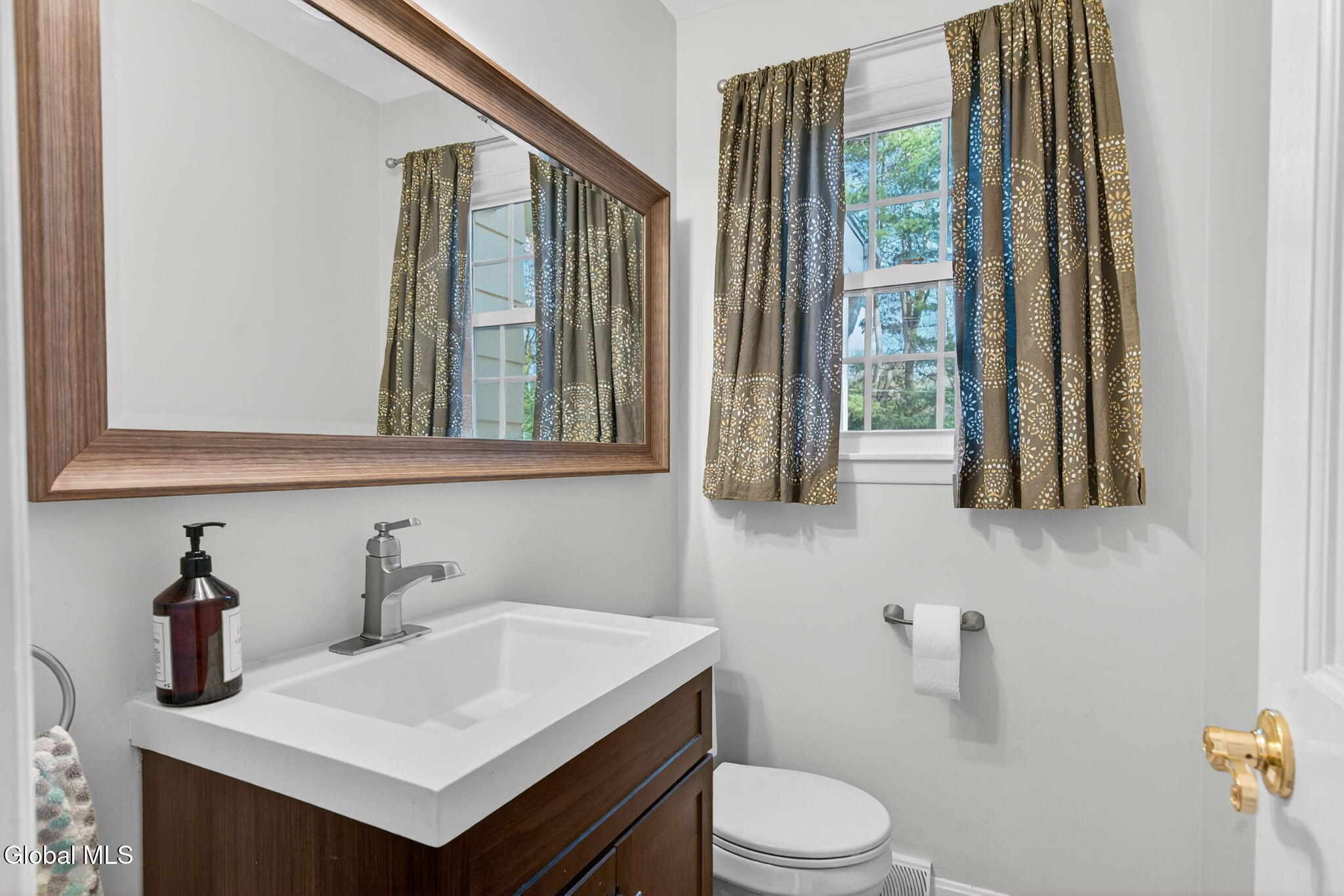 63 Greenock Road Bethlehem, NY 12054 - Photo 20 of 59 27-web-or-mls-63-greenock-rd