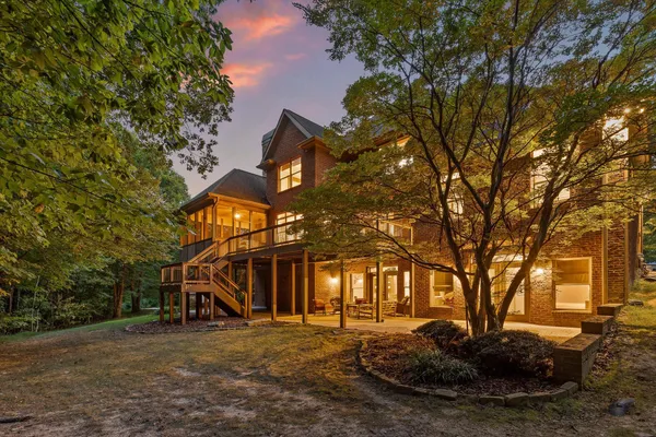 $1,550,000 | 2506 Bristlecone Lane, Signal Mountain, TN 37377