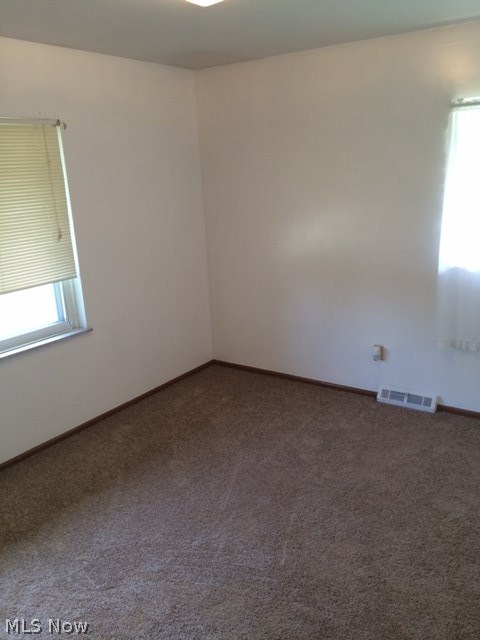 2518 North Road Southeast Warren, OH 44484 - Photo 7 of 9 Gallery Image 7