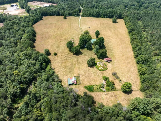 $548,000 | 290 Lawson Town Road, Crossville, TN 38572