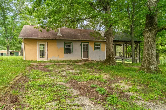 $548,000 | 290 Lawson Town Road, Crossville, TN 38572