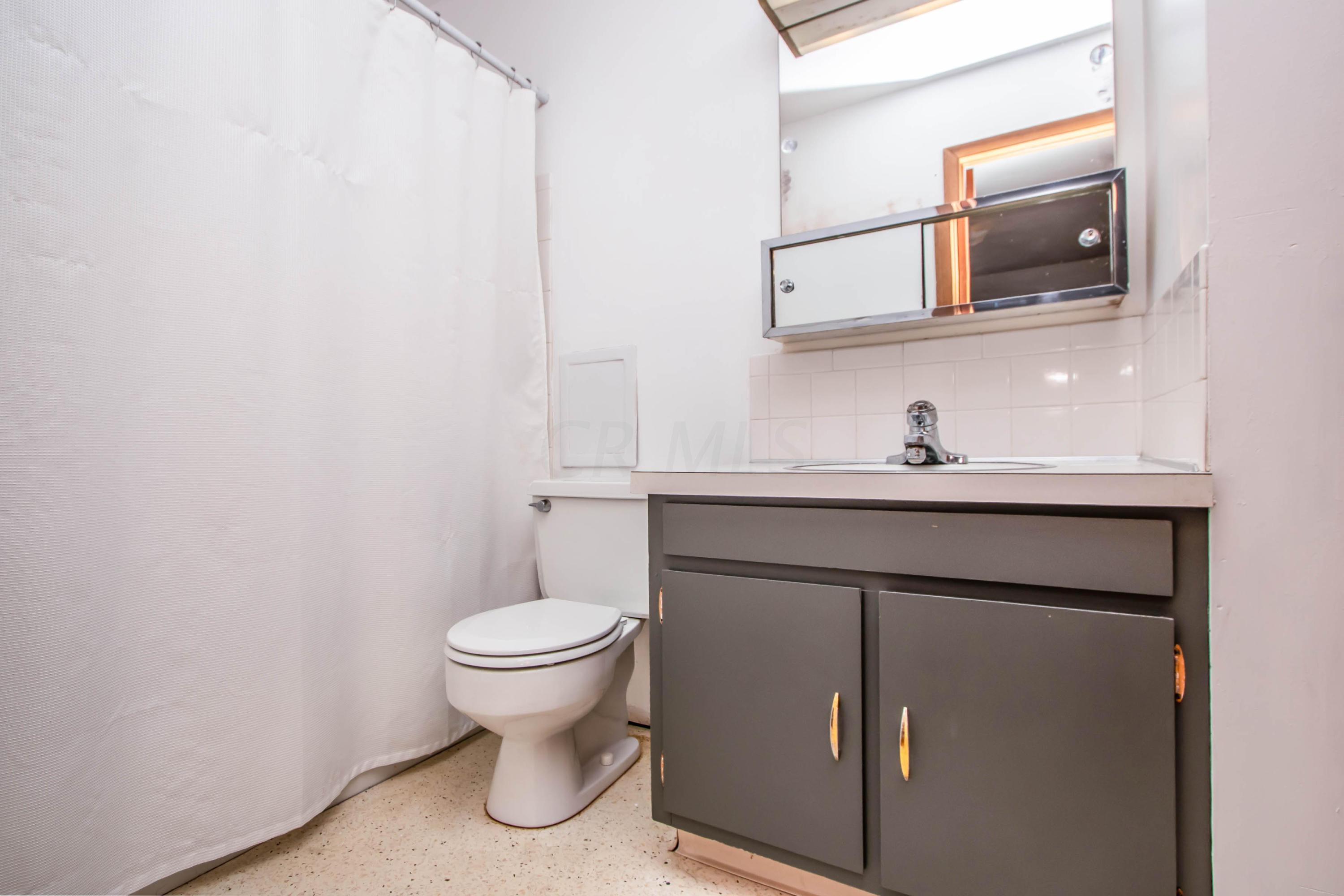 6303 Karl Road Columbus, OH 43229 - Photo 23 of 37 Gallery Image 23