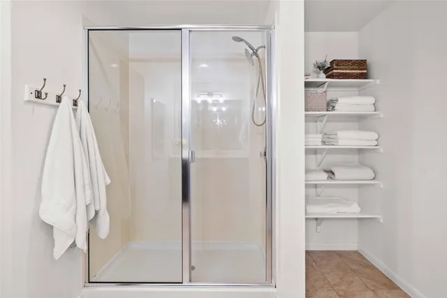 $2,095 | 266 Screech Owl Drive, Kyle, TX 78640