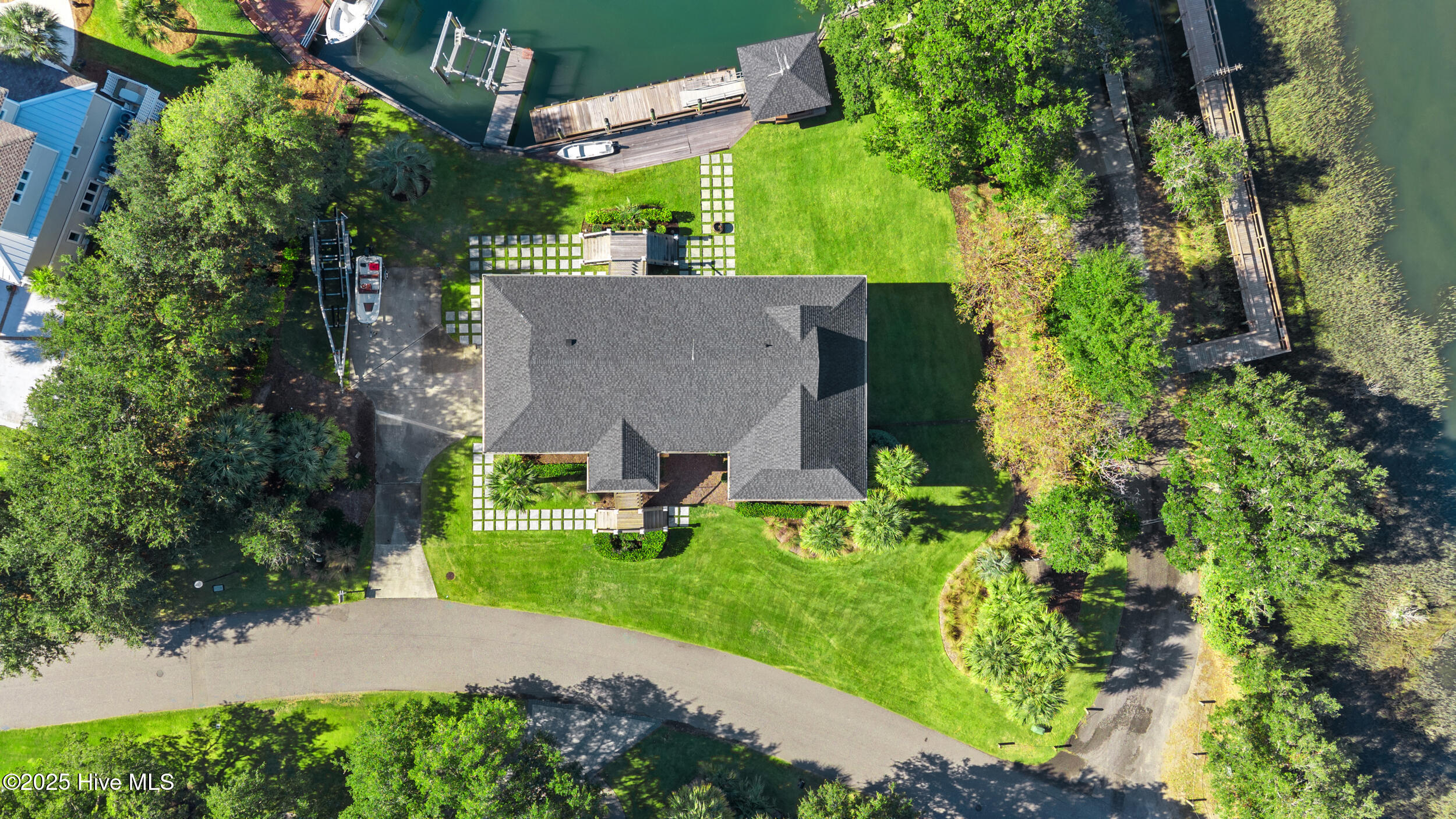 808 Inlet View Drive Wilmington, NC 28409 - Photo 14 of 73 66_dji_20251024103230_0040_d
